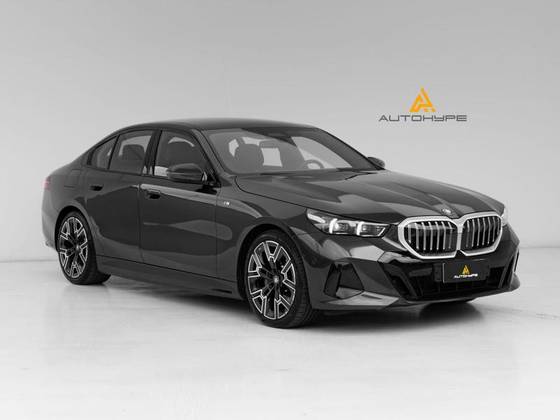 BMW 530e 2.0 TWINPOWER PHEV M SPORT AUTOMÁTICO BMW 530e 2.0 TWINPOWER PHEV M SPORT AUTOMÁTICO